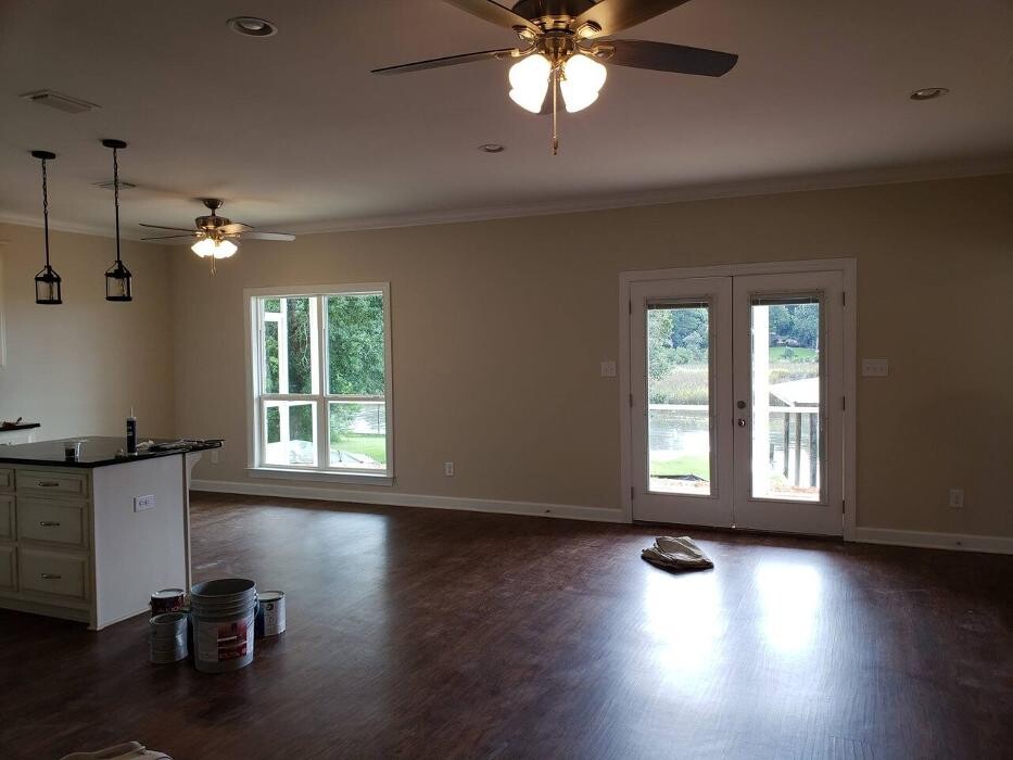 Images S.S. Steele Homes