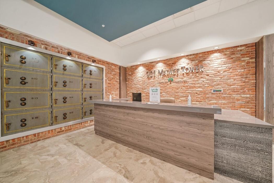 Images 901 Market Tower