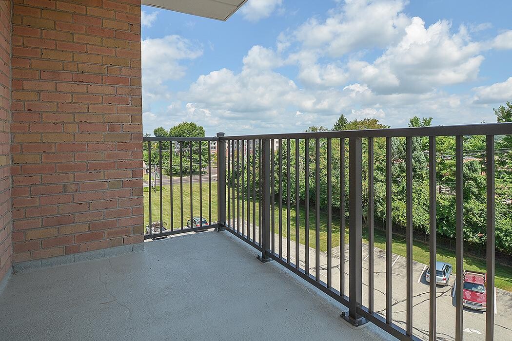 Images Norriton East Apartments