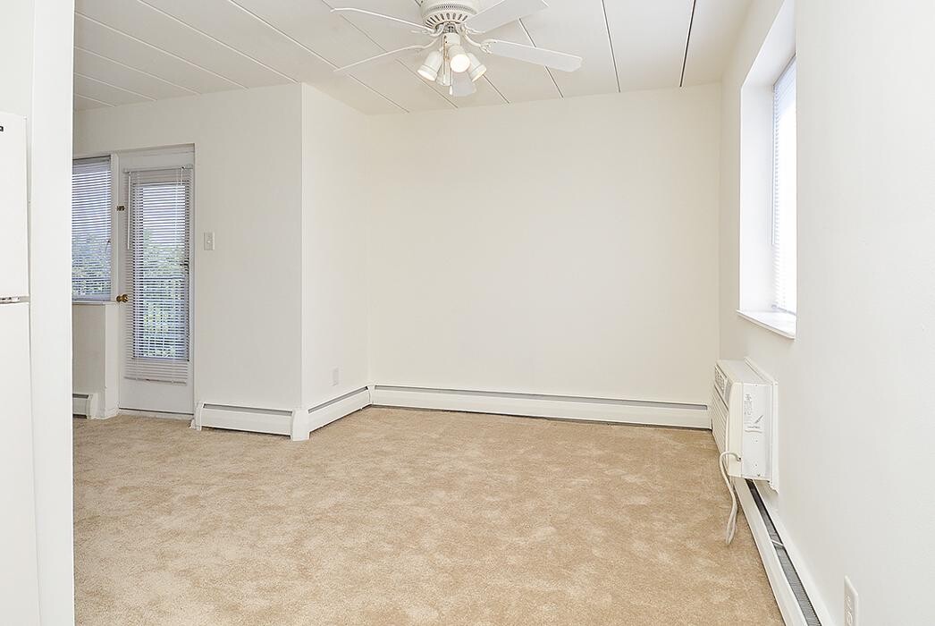 Images Norriton East Apartments