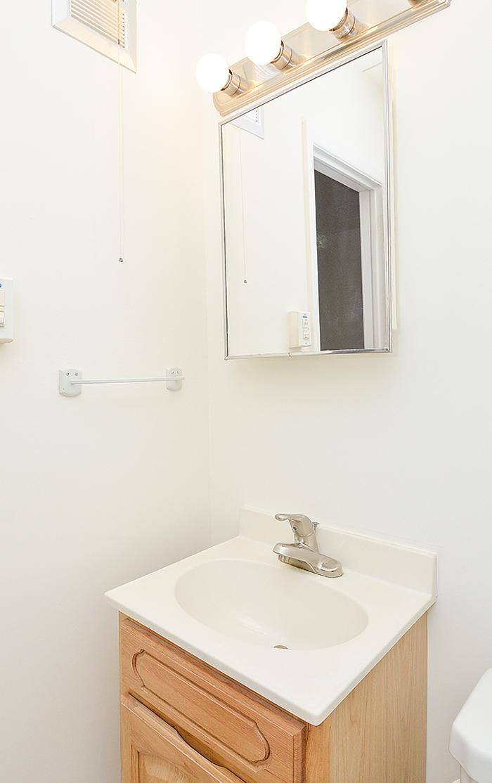 Images Norriton East Apartments