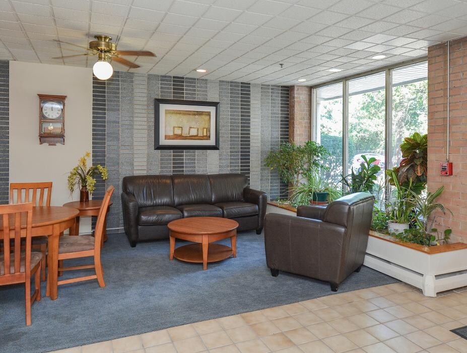 Images Norriton East Apartments