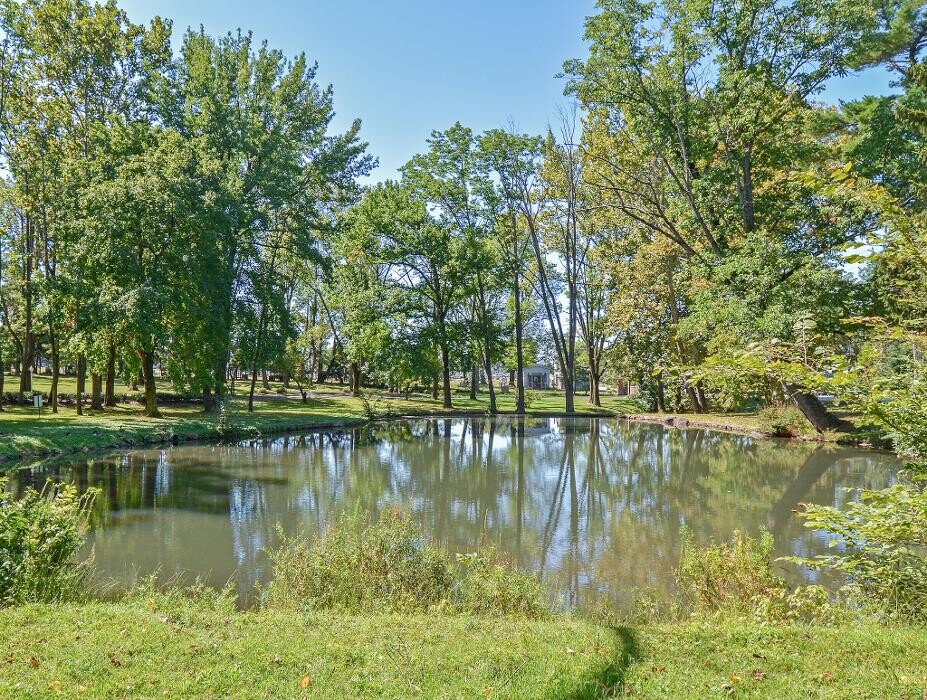 Images Norriton East Apartments