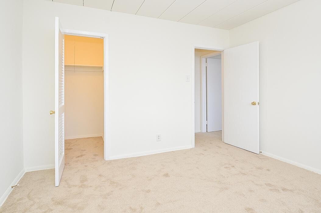 Images Norriton East Apartments