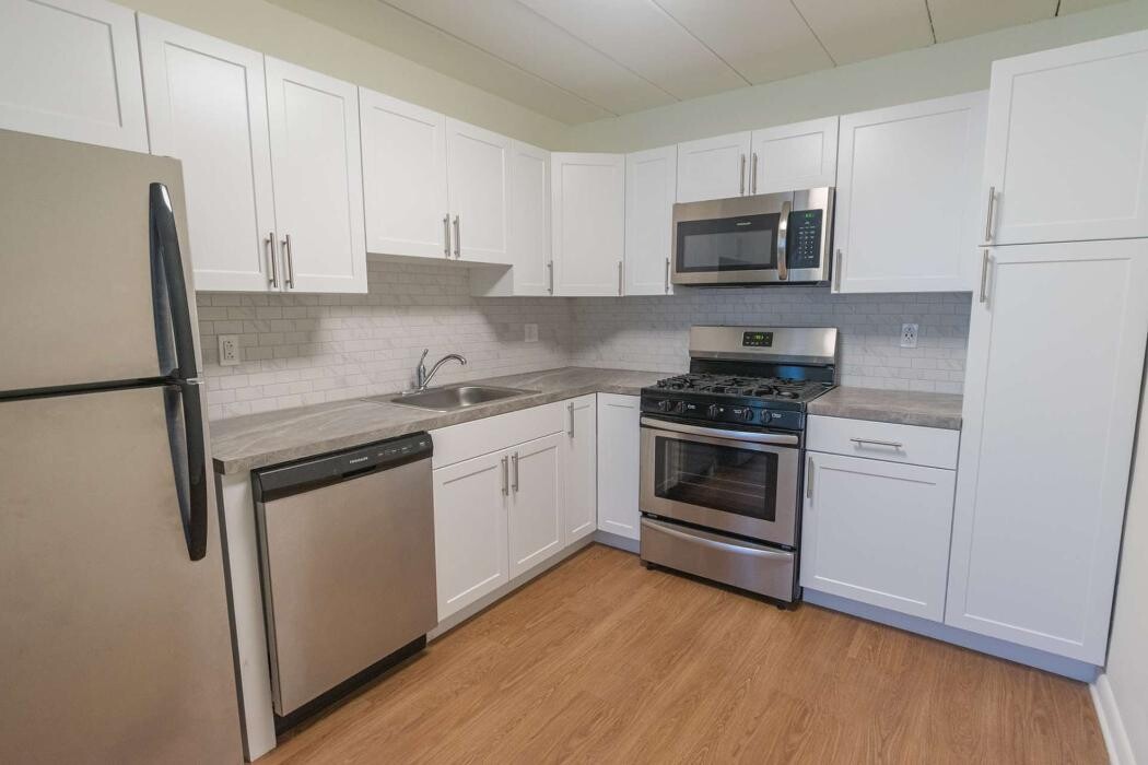 Images Norriton East Apartments