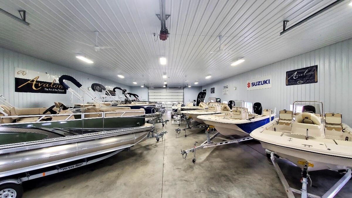 Images Long Level Marina