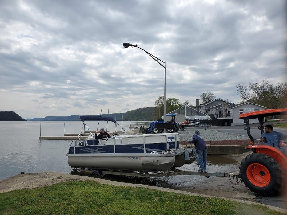 Images Long Level Marina