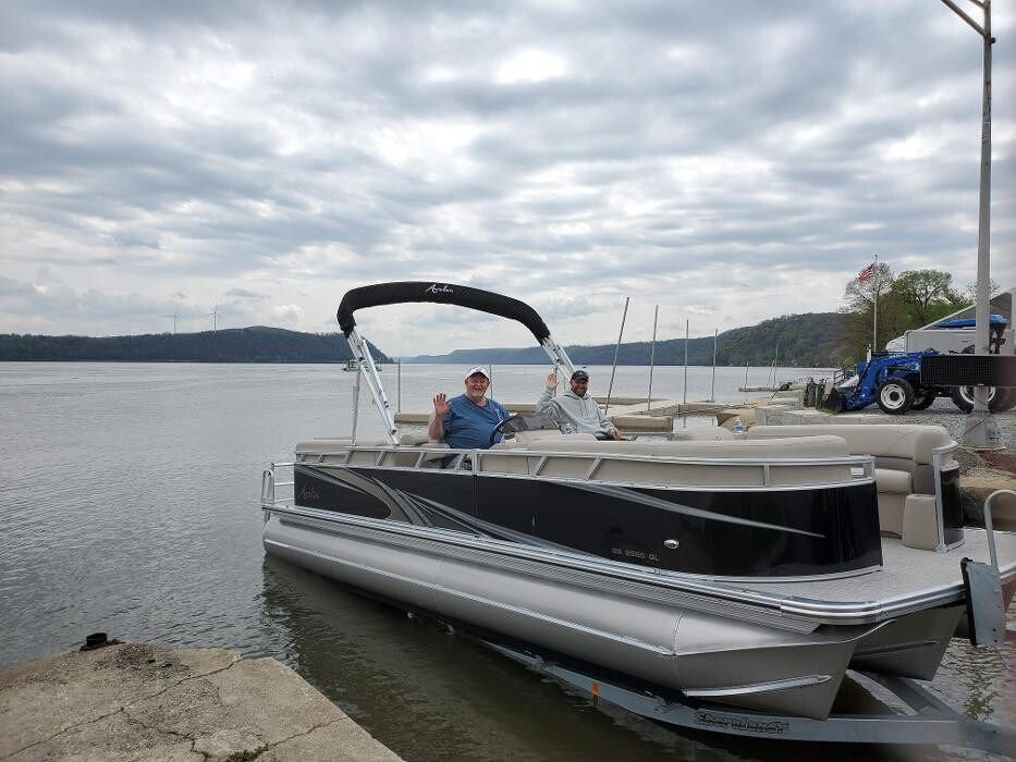 Images Long Level Marina