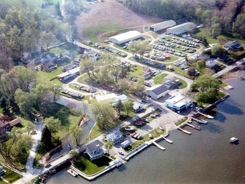 Images Long Level Marina