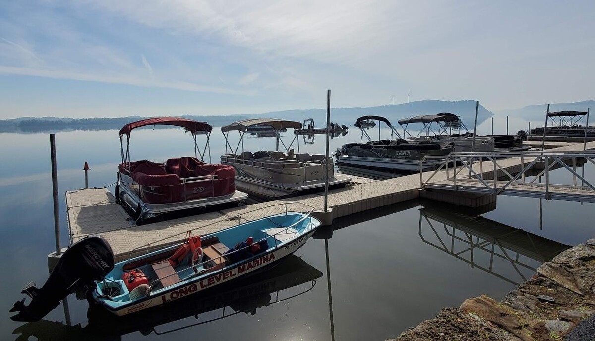 Images Long Level Marina