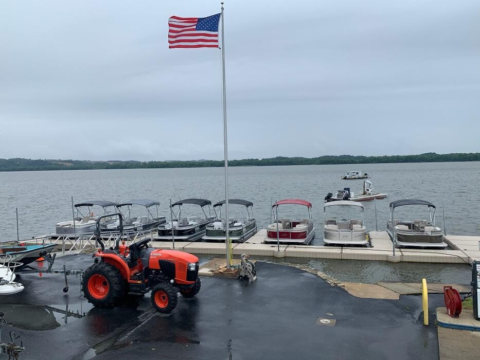 Images Long Level Marina