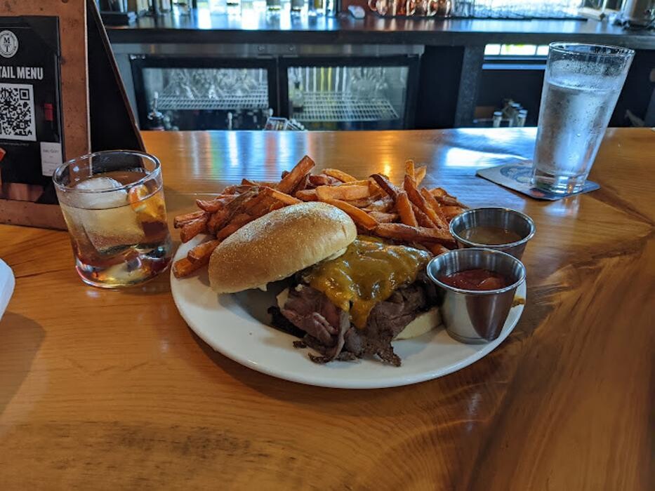 Images Marlborough Tavern