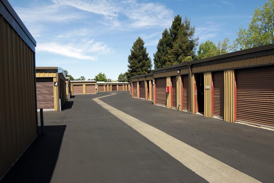 Images Redwood Self Storage