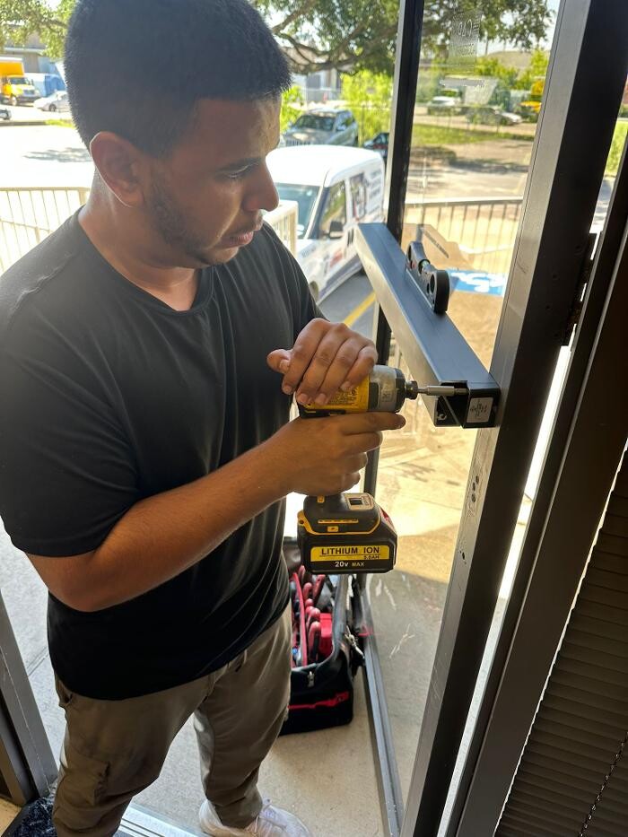 Images Glorious Locksmith