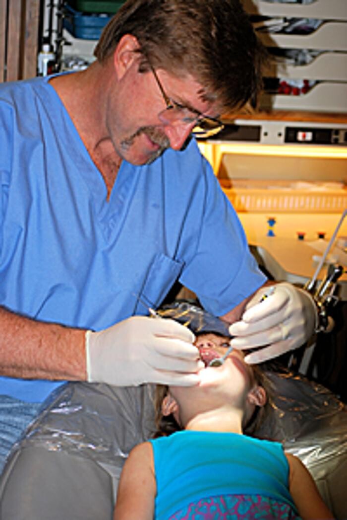 Images Ronald J. Tosch, DDS