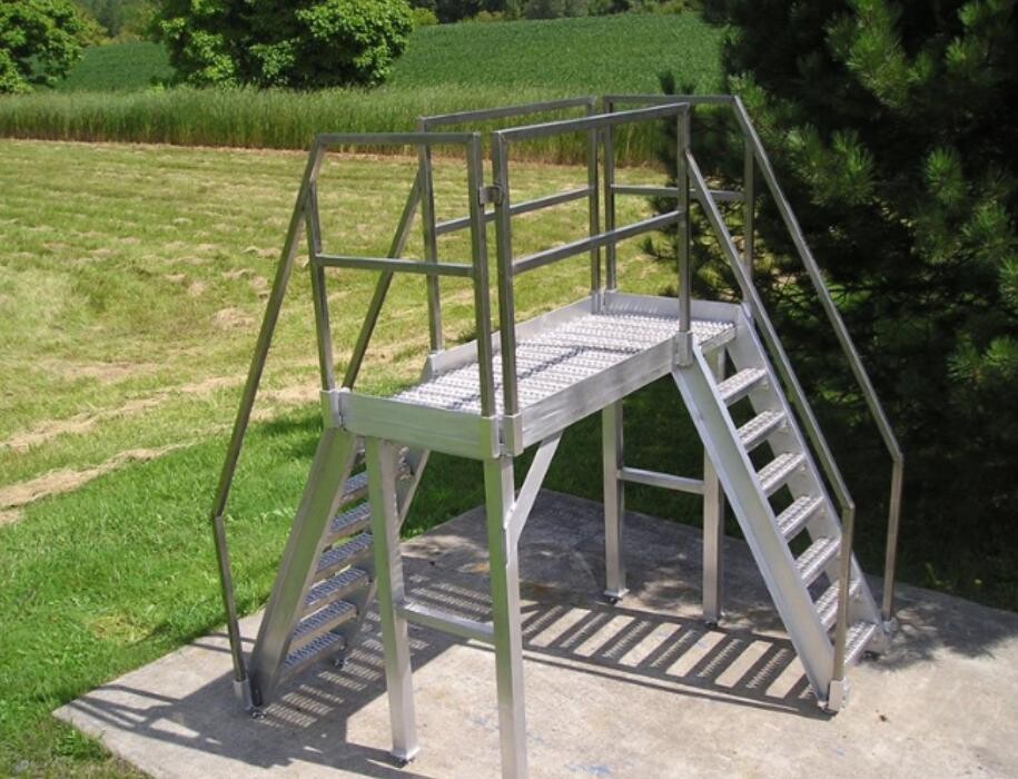 Images LaBco Fabrication, Inc.