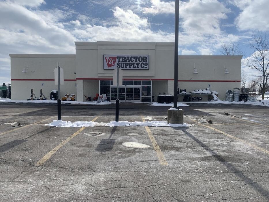 Images Tractor Supply Co.