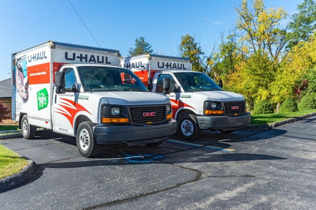 Images National Storage Centers - Plymouth Road