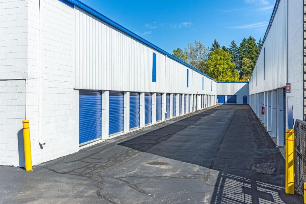 Images National Storage Centers - Plymouth Road