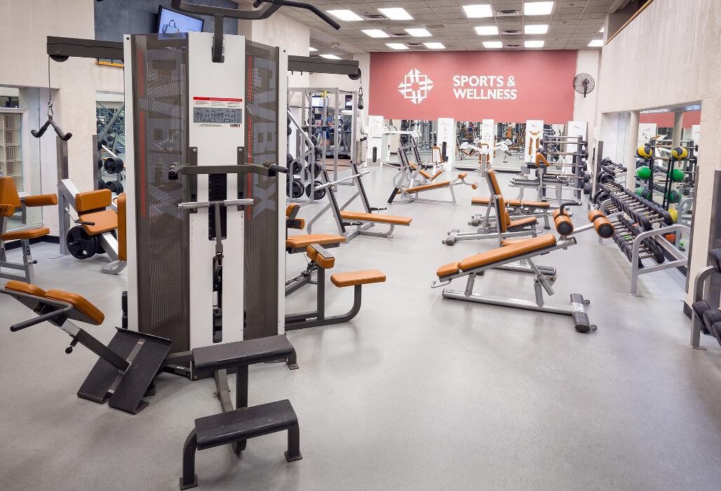 Images Downtown Sports and Wellness