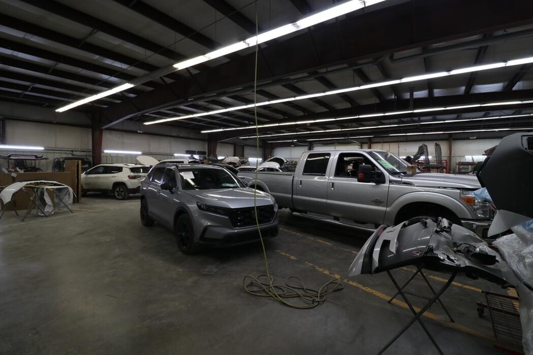Images Crash Champions Collision Repair Sullivant