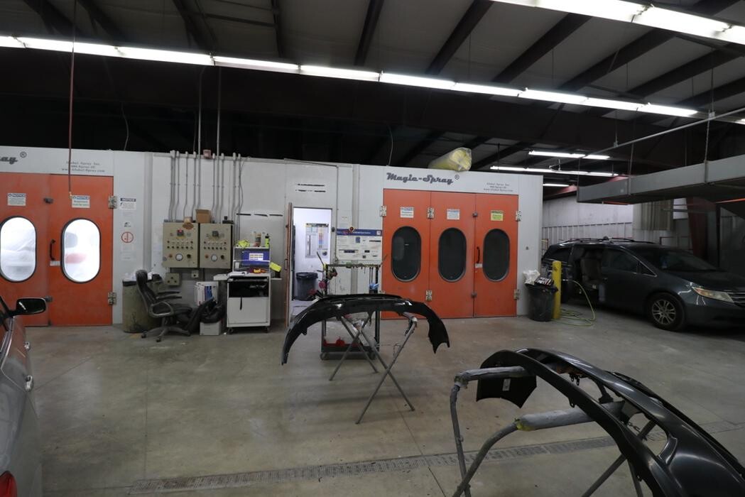 Images Crash Champions Collision Repair Sullivant