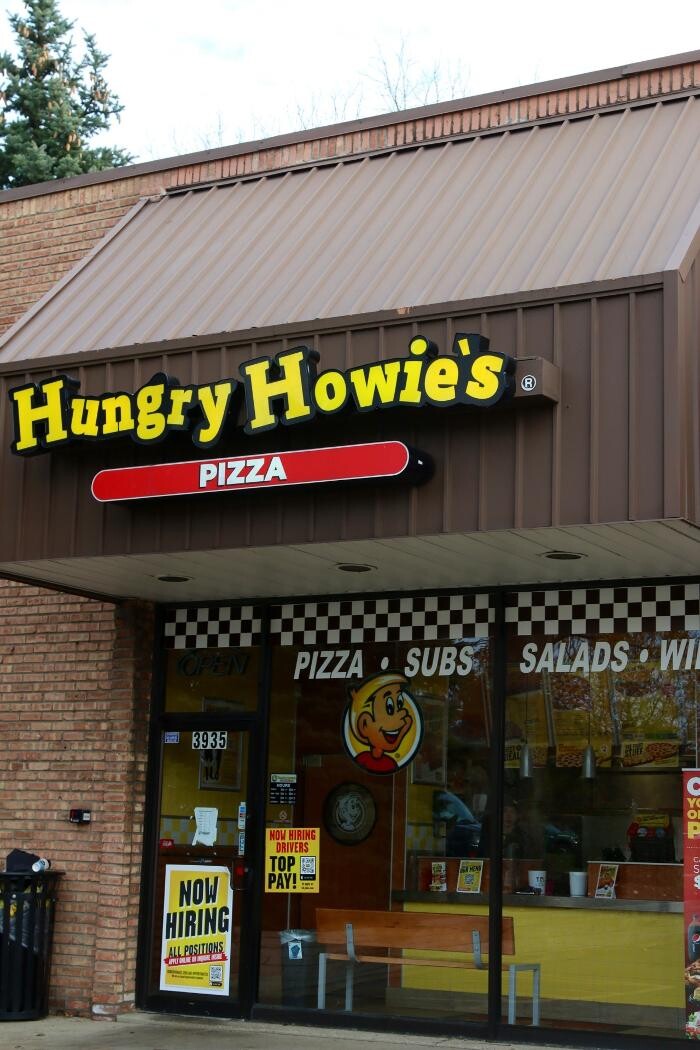 Images Hungry Howie's Pizza