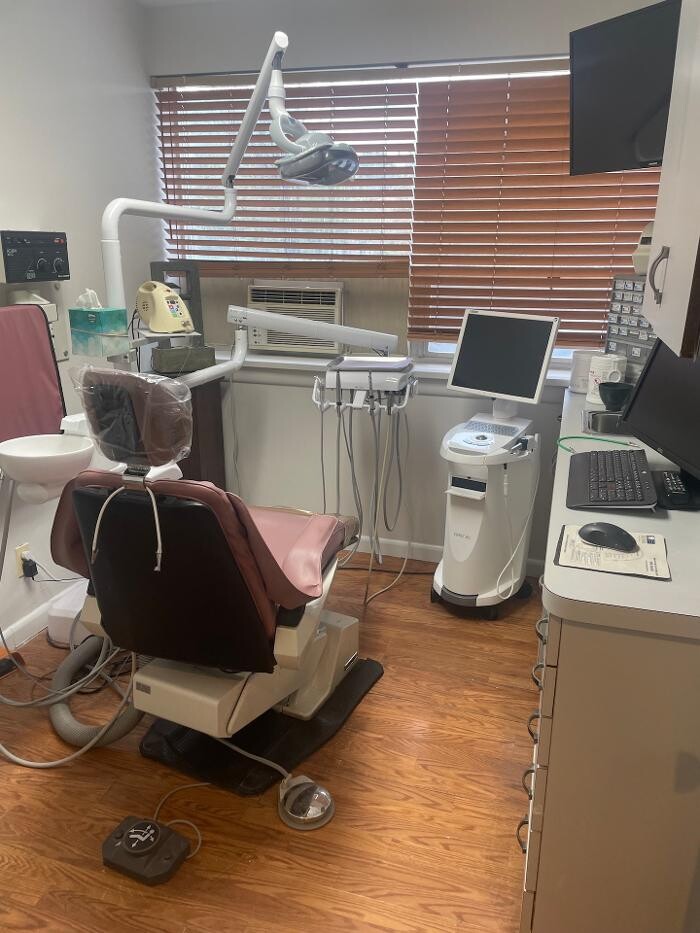 Images Robert Clapcich, DMD - Millburn, NJ