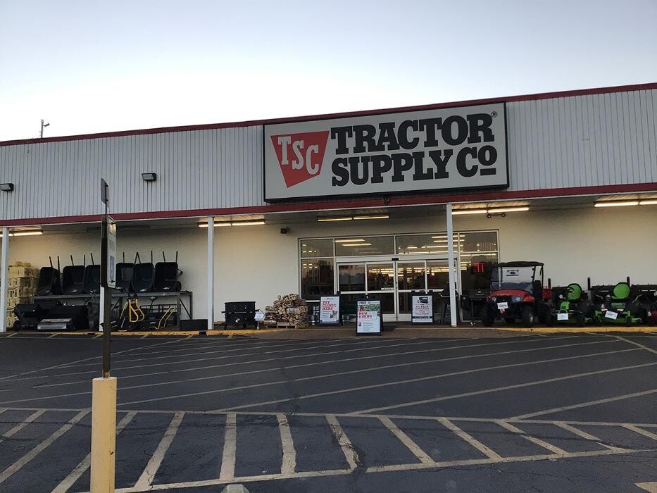 Images Tractor Supply Co.