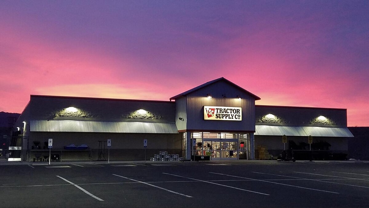 Images Tractor Supply Co.