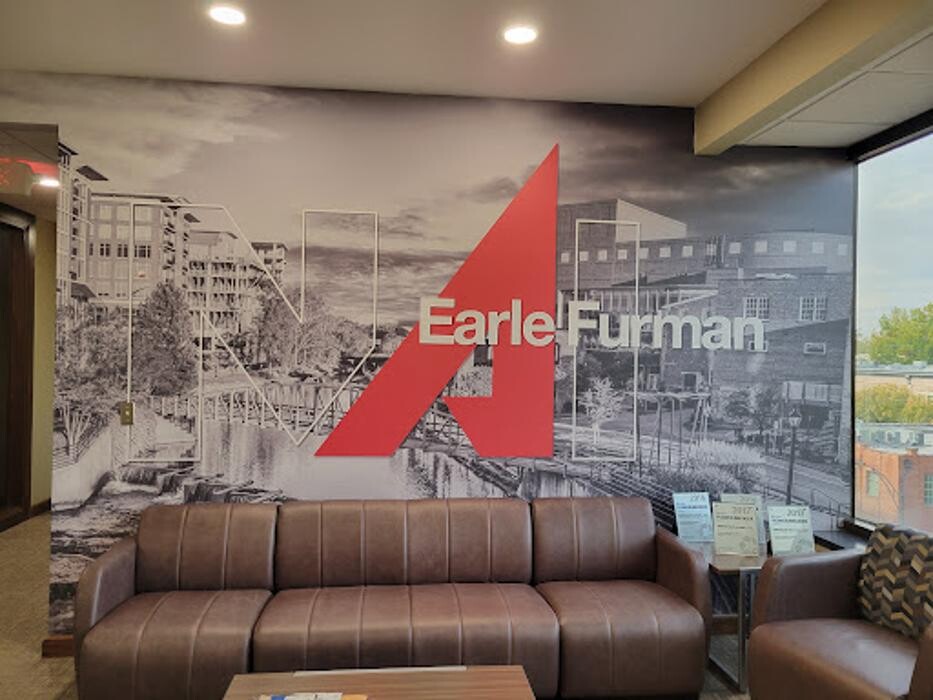 Images NAI Earle Furman