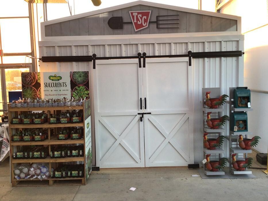 Images Tractor Supply Co.