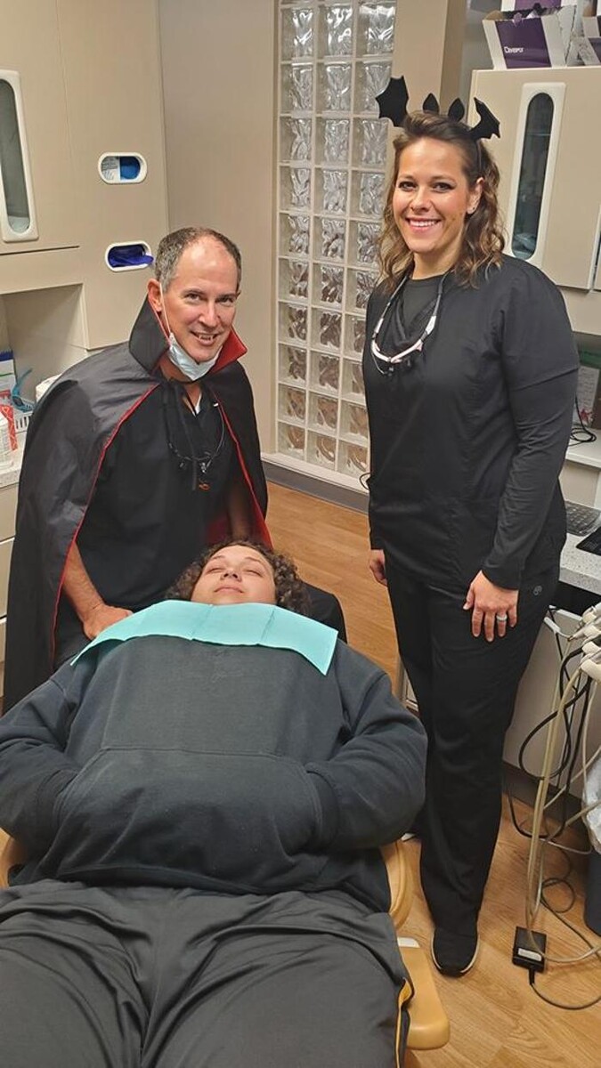 Images Brad Pitts Family & Cosmetic Dentistry