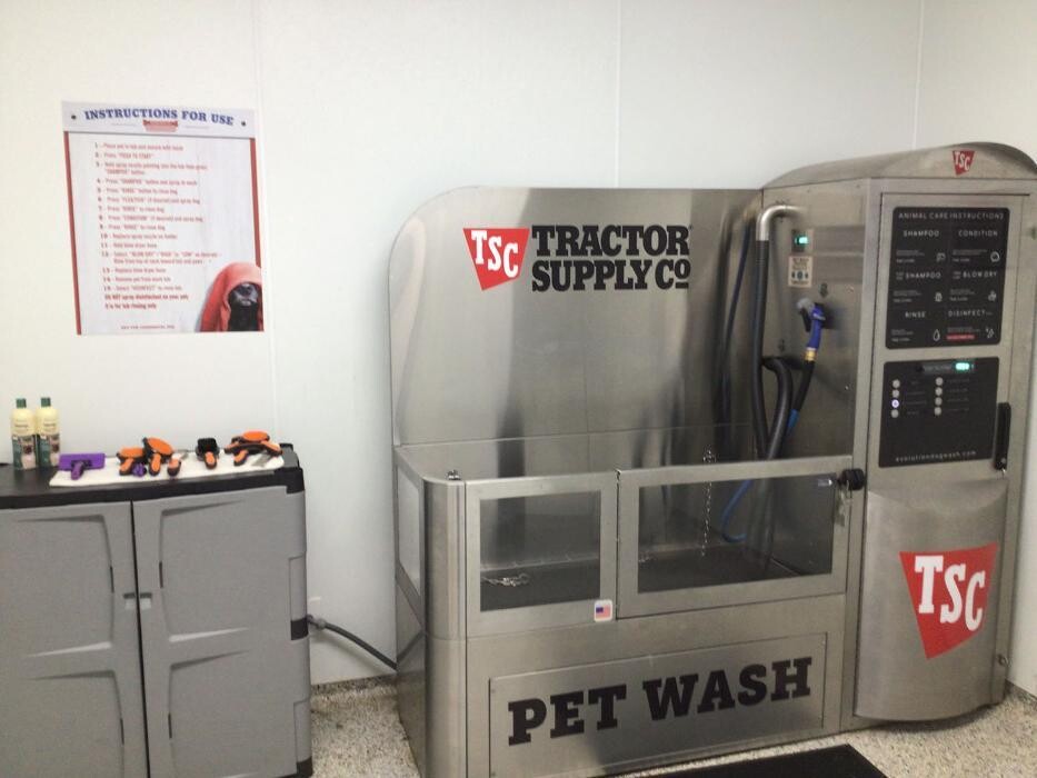Images Tractor Supply Co.