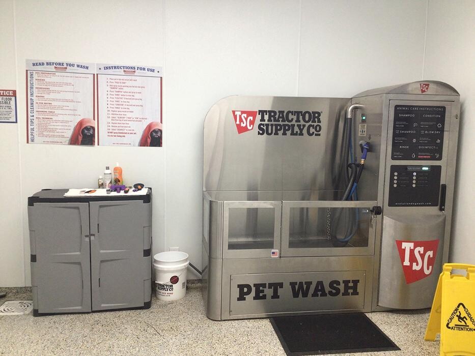 Images Tractor Supply Co.
