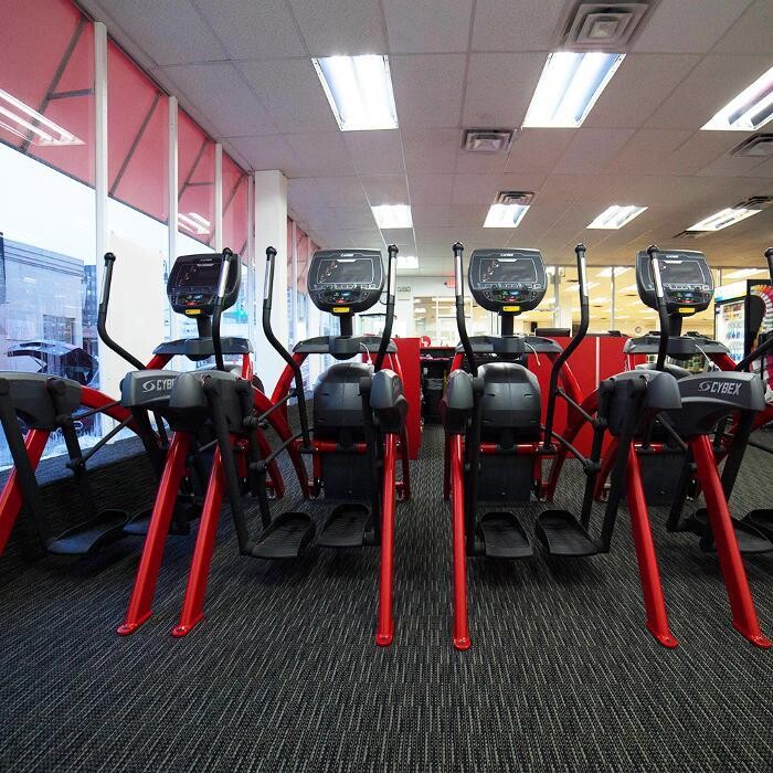 Images Lucille Roberts - Forest Hills