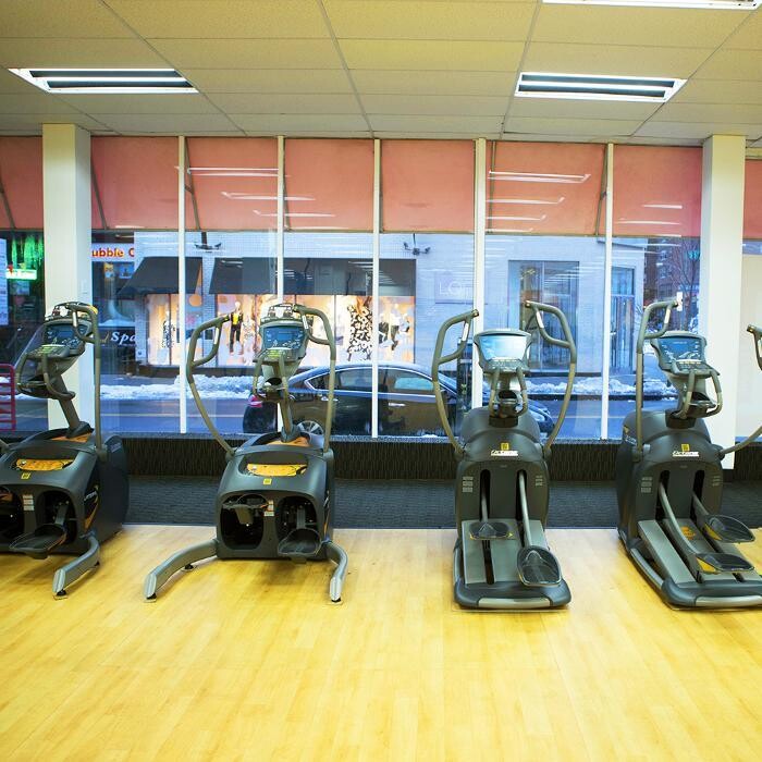 Images Lucille Roberts - Forest Hills