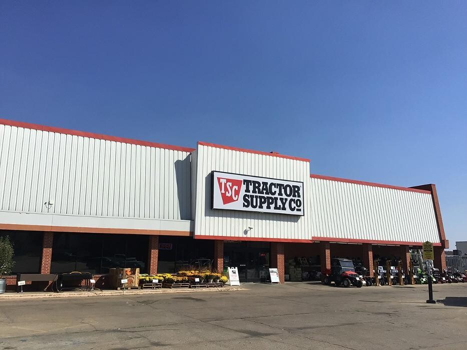 Images Tractor Supply Co.