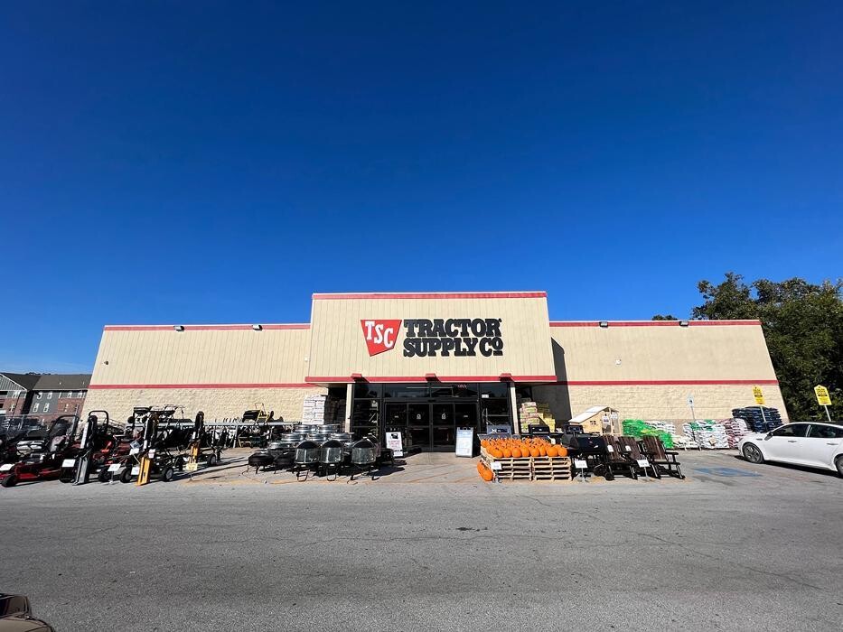 Images Tractor Supply Co.