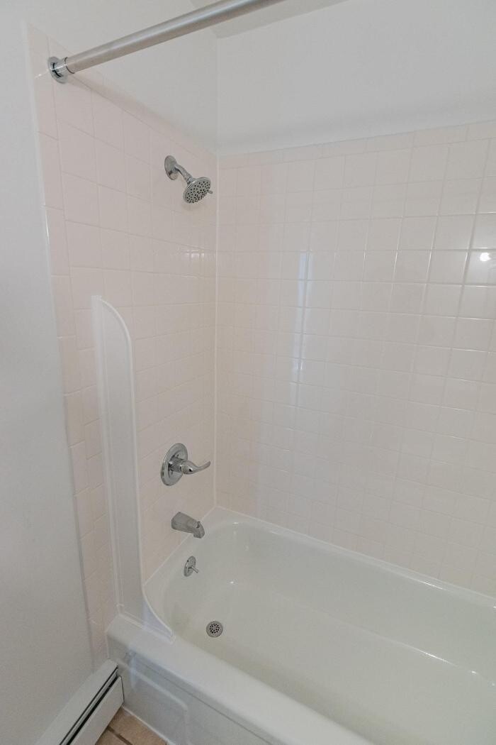 Images Mayflower Crossing Apartments