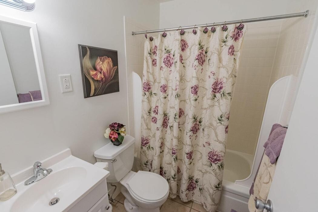 Images Mayflower Crossing Apartments