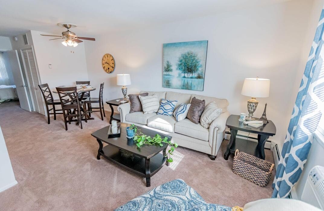 Images Mayflower Crossing Apartments