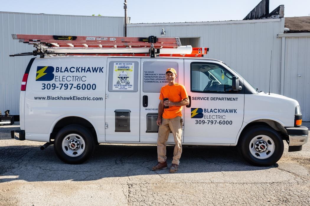 Images Blackhawk Electric & Generators Inc.