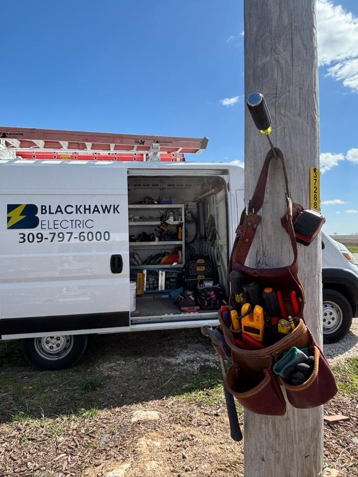 Images Blackhawk Electric & Generators Inc.