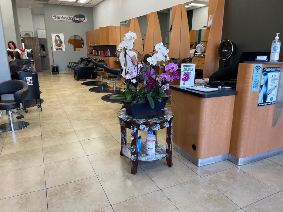 Images Fantastic Sams Cut & Color