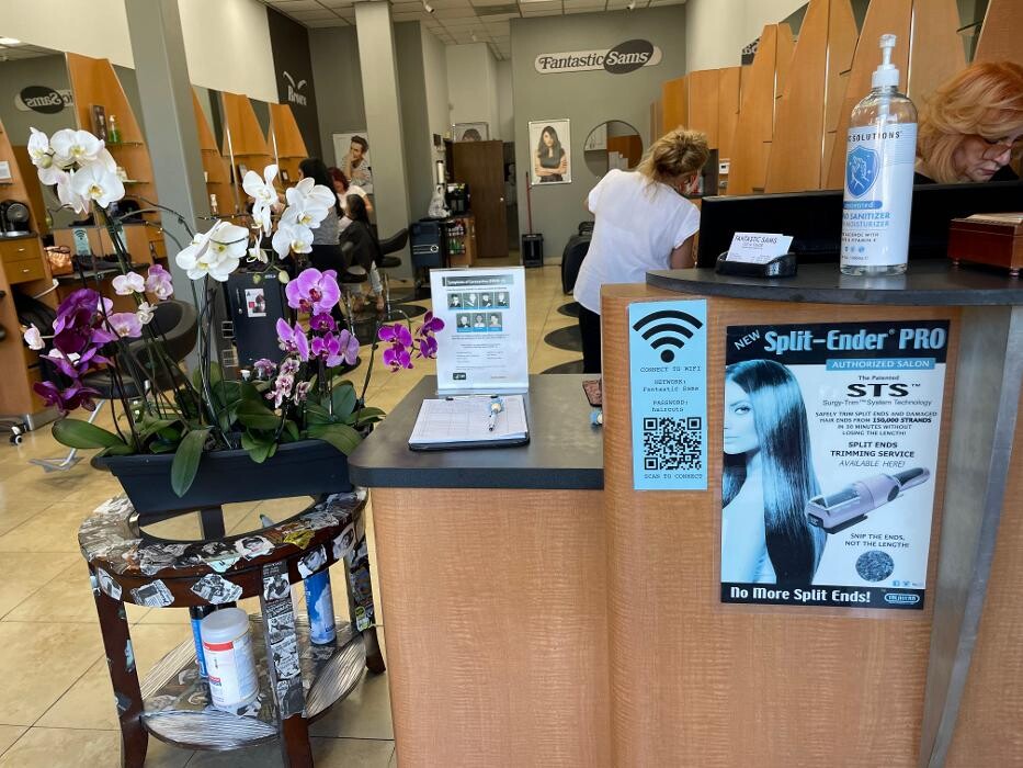 Images Fantastic Sams Cut & Color