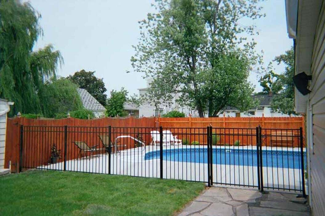 Images Picket Fence & Exteriors Inc.