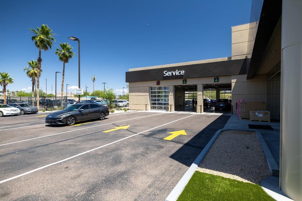 Images AutoNation Hyundai Tempe