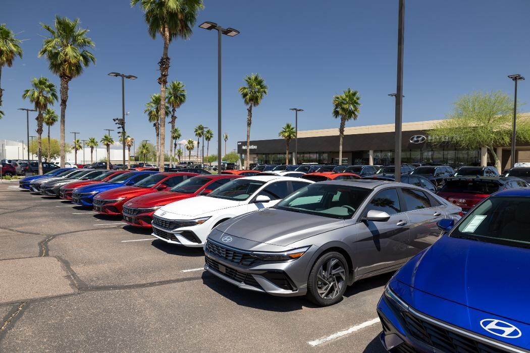 Images AutoNation Hyundai Tempe