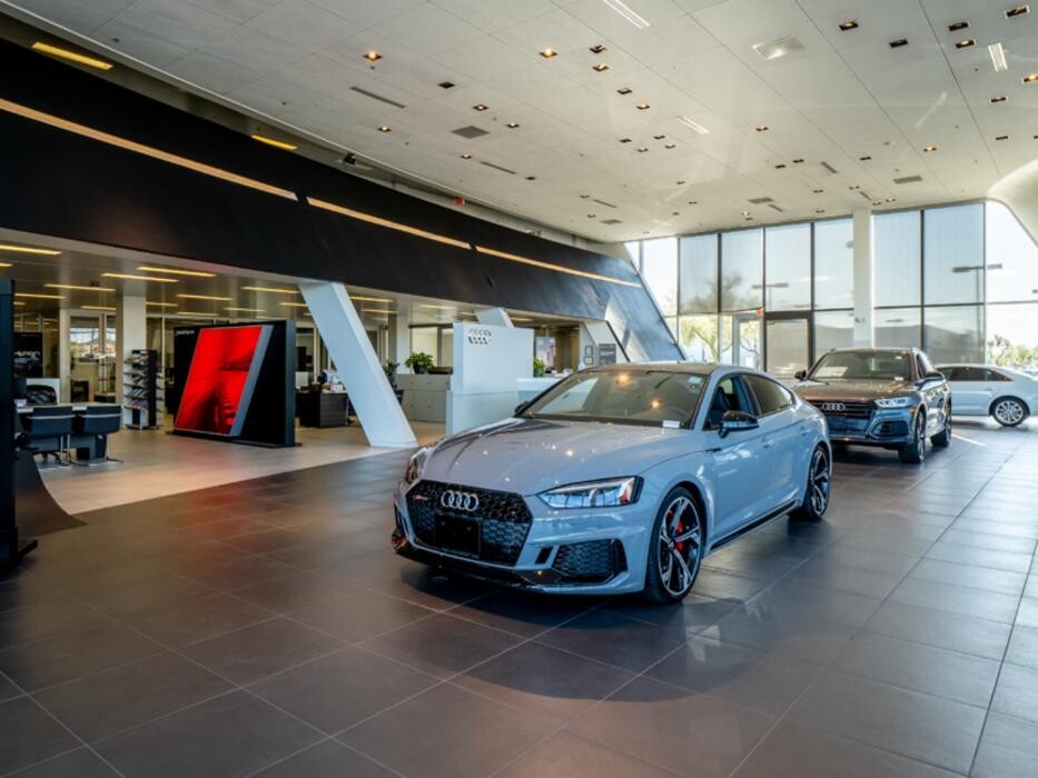 Images Audi Arrowhead